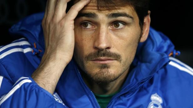Iker Casillas mit besorgtem Gesichtsausdruck.