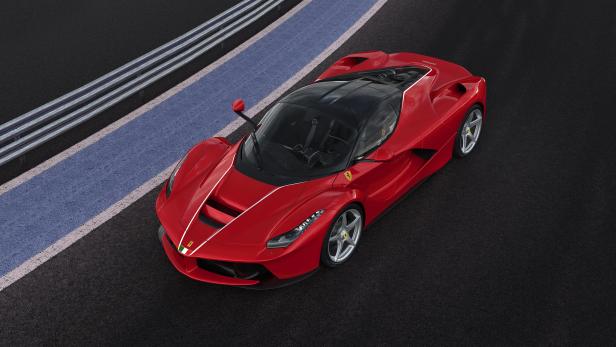 Ferrari-Auktion für Erdbebenopfer bringt sieben Millionen Dollar