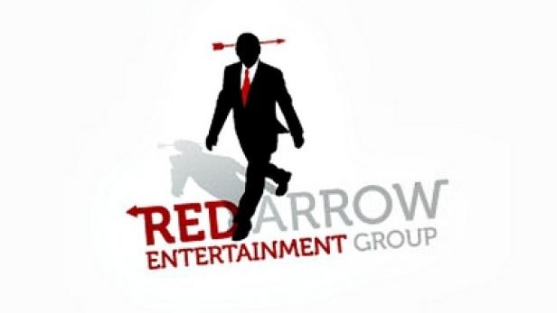 Das Logo der Red Arrow Entertainment Group zeigt einen Mann mit einem Pfeil im Kopf.