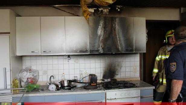 Erhitztes Speiseöl Ursache für zwei Wohnungsbrände