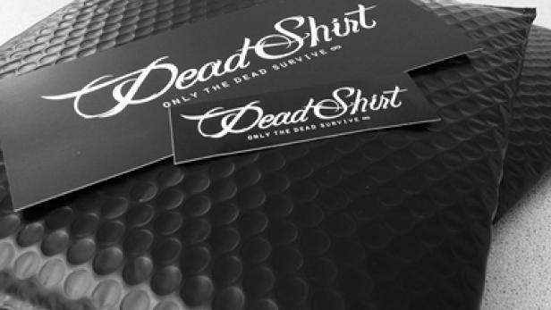 Deadshirt - T-Shirt - Gernot Glasl - E-Commerce