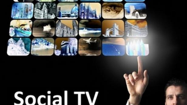 Social TV (c: viralblog.com)