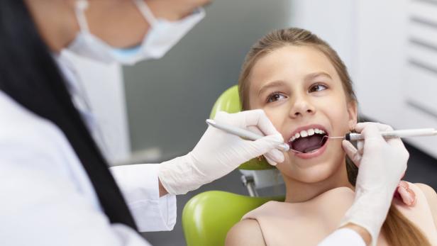 Die jüngere Generation soll ohne Quecksilber in den Zähnen aufwachsen