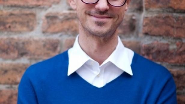 GrasserHansStephanLifeBallMagazin_400x601.jpg