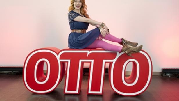 OttoRojinskiPalinaCOttoVersand_400x266.jpg