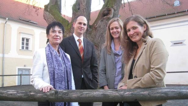 Forscher im Hintergrund: Mirjana Söhn, Philipp Lessiak, Sabine Nachbaur, Lisbeth Albrecht