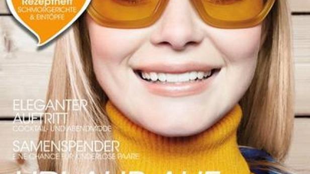 Das Cover der Zeitschrift „Maxima“ (Jänner/Februar 2012) zeigt eine Frau mit gelber Brille und dem Titelthema „Urlaub auf dem Mond“.
