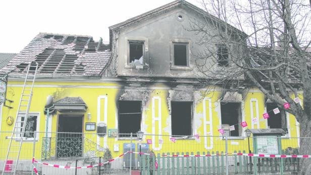 Das Wirtshaus in Fels am Wagram wurde ein Raub der Flammen. Wurde das Gebäude angezündet?