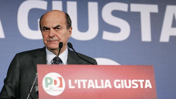 epa03601716 Pier Luigi Bersani of the Italian Democratic Party (PD) speaks during the first press conference after voting closed in Italy&#039;s parlamentary election, Rome, 26 February 2013. Top European officials urged Italian politicians to join forces and find a way forward after elections delivered a hung parliament - threatening to reignite the economic crisis that has plagued the eurozone for almost three years. Bersani is expected to lead efforts to find a way out of the political crisis, his main options being: a grand coalition with Berlusconi and Monti, a deal with Grillo, or invite the Italian President to call fresh elections. EPA/ALESSANDRO DI MEO