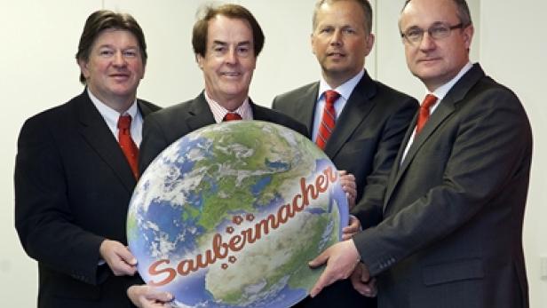 Frank Dicker (COO), Hans Roth (Eigentümer), Horst Pirker (CEO), Erhard Schmidt (CFO) - Vorstand der Saubermacher AG (c: scheriau)