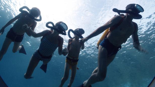 Familie Cousteau unter Wasser: Mit Lambert Wilson als Cousteau und Audrey Tautou als seine Frau