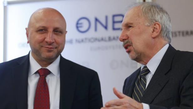 IWF-Missionschef Nikolay Gueorguiev mit OeNB-Gouverneur Ewald Nowotny