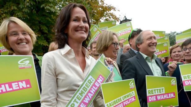 Eva Glawischnig beim Wahlkampfauftakt der Grünen am Montag im Burggarten.