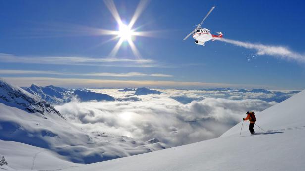 Heliskiing-Tourismus ist aus den kanadischen Rocky Mountains bekannt