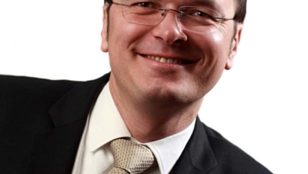 ZubaReinhardCTelekomAustria_400x574.jpeg