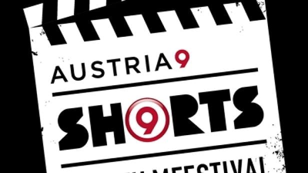 Das Logo des Austria 9 Shorts Kurzfilmfestivals auf einer Filmklappe.