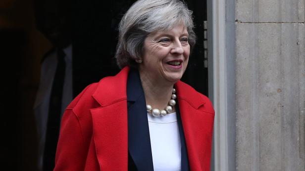 Theresa May sorgt mit ihrer Kleiderwahl für Gesprächsstoff