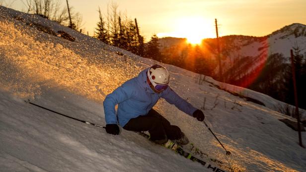 Skifahren jetzt auch bei Sonnenaufgang