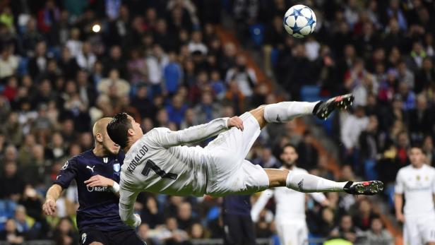 Akrobat schön: Cristiano Ronaldo