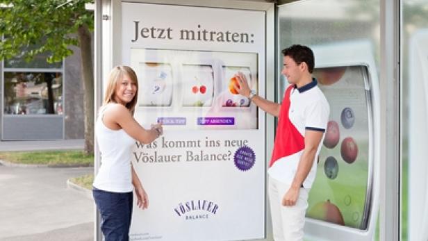 Vöslauer - Demner, Merlicek &amp; Bergmann - Media 1 - Gewista: Slotmachine - City Light (c: gewista)