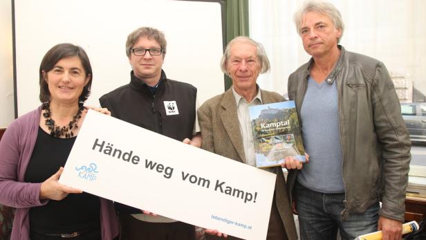 Gross, Litschauer, Buchautor Gamerith und Eichelmann (v.l.) bilden Front gegen Ausbau