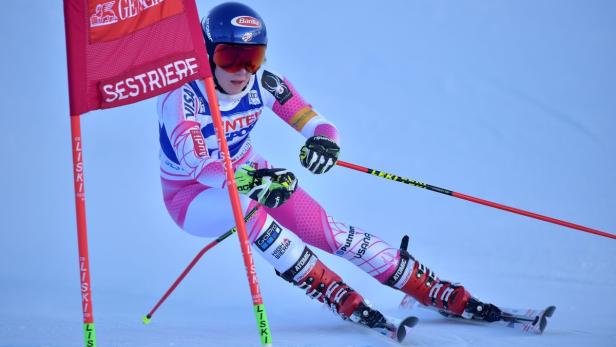 Mikaela Shiffrin auch in Courchevel die Gejagte.