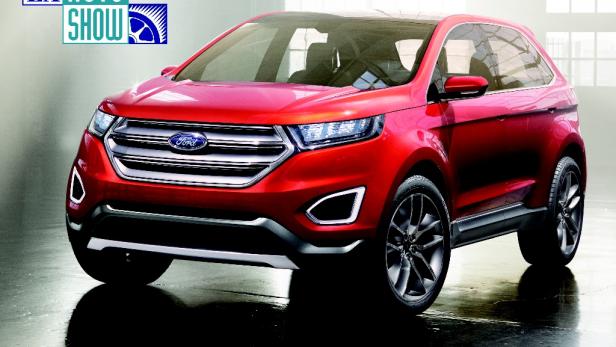 Ein roter Ford Edge auf einer Automobilausstellung.
