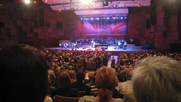 Wie immer: Oliver Dragojevic in der ausverkauften Lisinski-Konzerthalle in Zagreb