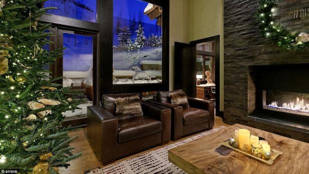 Protzig: In Mariah Careys Weihnachts-Villa