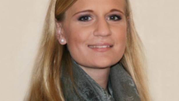 WundsamKarinaCAustriacom_343x400.jpg