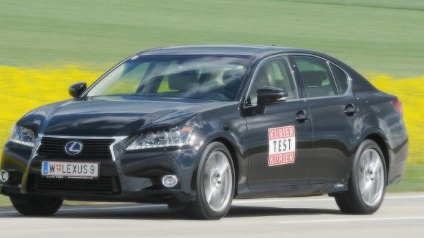 Lexus GS300h