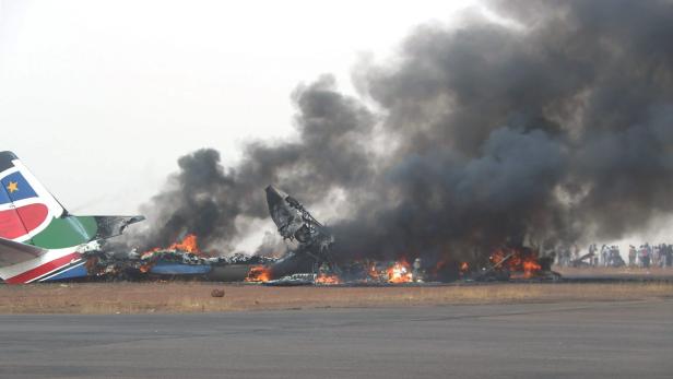 SOUTH-SUDAN-PLANE-CRASH