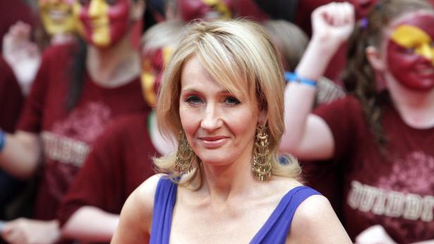 Autorin Joanne K. Rowling ist zufrieden