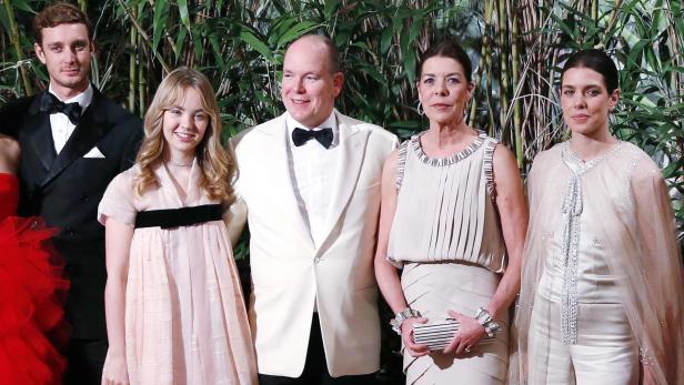 MONACO-ROSE-BALL-PEOPLE