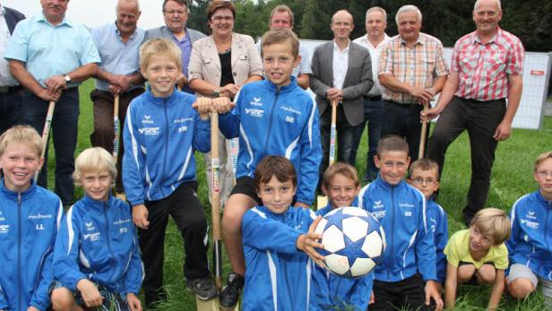 Nach Hungerjahren fiel der Anpfiff für neues Waldstadion