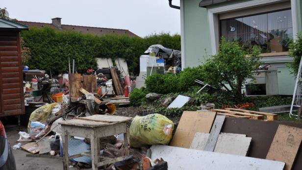 Aufräumarbeiten nach dem Pielach-Hochwasser in Hofstetten-Grünau