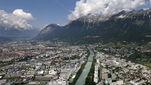 Luftaufnahme der Stadt Innsbruck (Archivbild).
