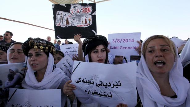 Proteste von Jesiden gegen den IS.