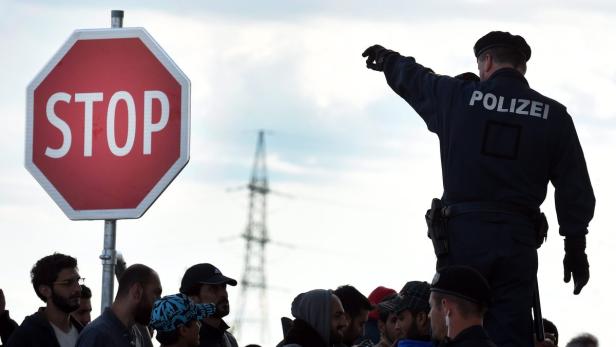 Hunderte Fluchtlinge Nach Slowenien Zuruckgeschickt Kurier At
