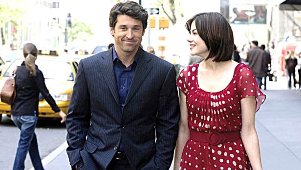 Patrick Dempsey und Michelle Monaghan auf einer belebten Straße in New York.