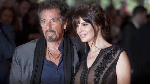 Seit 5 Jahren ist Al Pacino mit Lucila Sola zusammen.