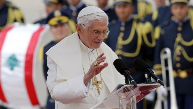 Papst Benedikt XVI. im nahöstlichen Minenfeld