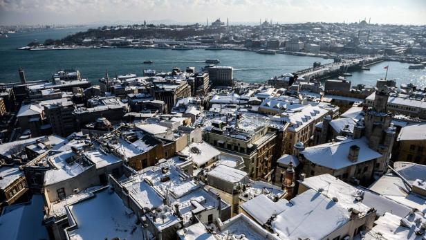 Bis zu 30 Zentimeter Schnee lagen in Istanbul