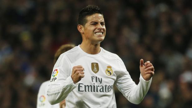 James Rodríguez, Spieler von Real Madrid, jubelt mit geballten Fäusten.
