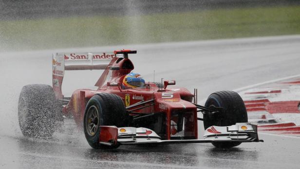Alonso gewinnt den Malaysia-GP