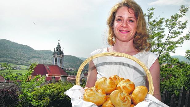 Barbara Schmidl kämpft mt ihren Mitarbeitern in Dürnstein um die Sanierung der Bäckerei