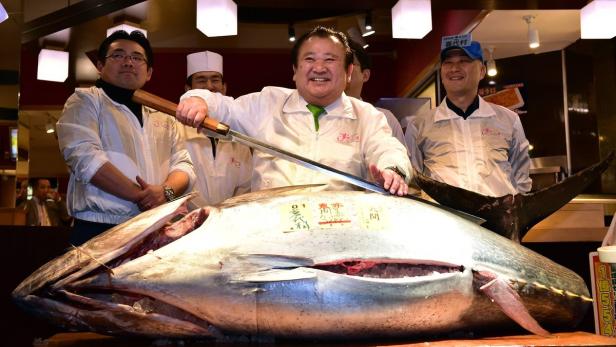 Tokios 80 Jahre alter und weltberühmter Fischmarkt Tsukiji nimmt langsam Abschied.