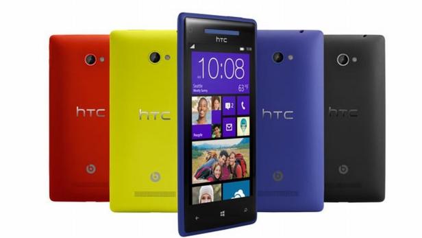 8X und 8S: HTC präsentiert WP8-Smartphones