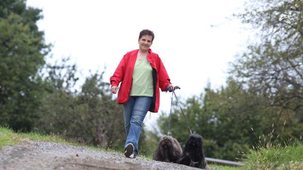 Sonja Winkelbauer: „Ich führe wieder ein halbwegs normales Leben – und kann mit meinen Hunden wieder spazieren gehen“