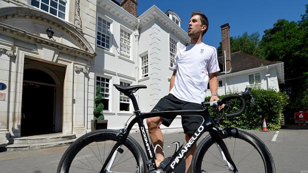 Eisel außerhalb seines Hotels nahe London Eisel kuriert Tour-Spuren fernab des Trubels aus